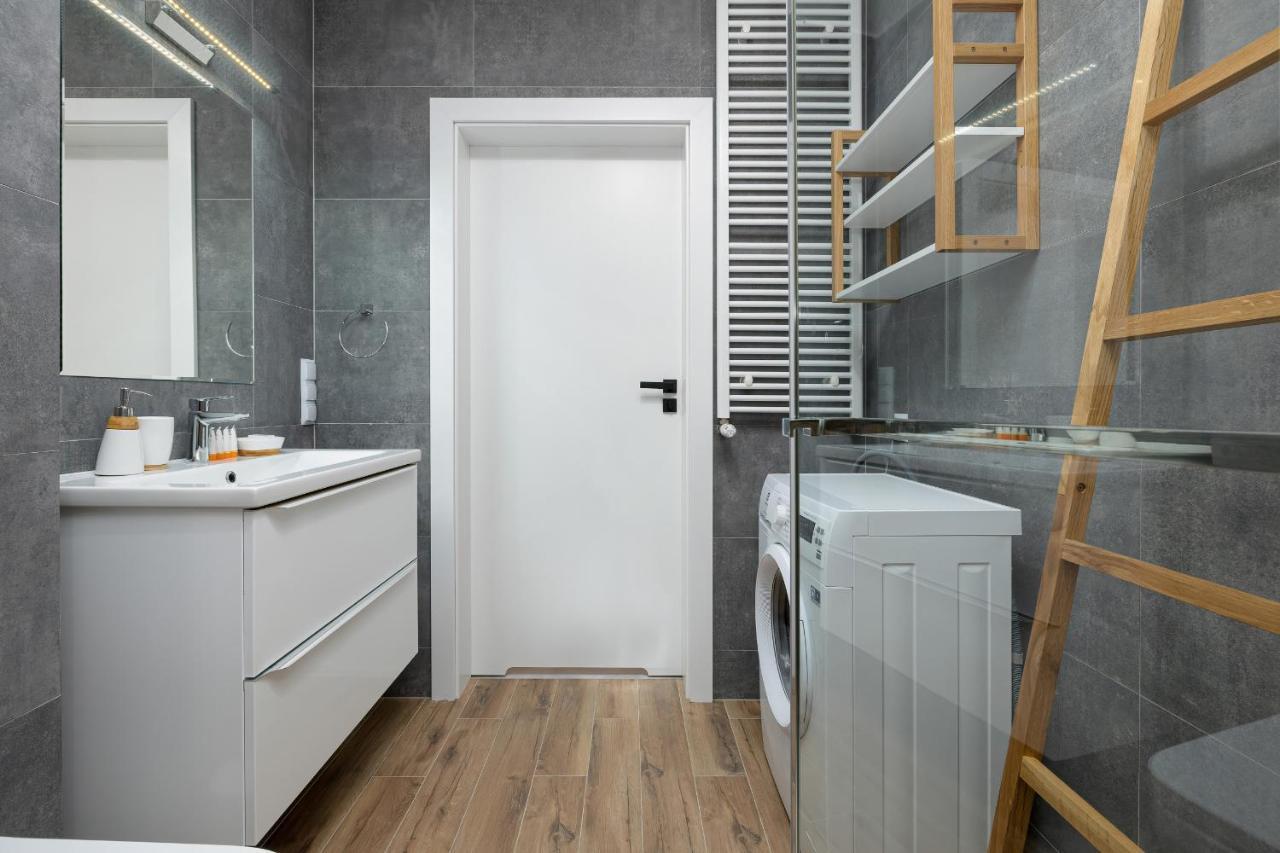 Apartamenty "Baltyk" Armii Krajowej By Noclegi Renters Świnoujście Exteriör bild