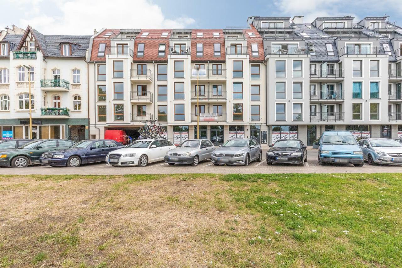 Apartamenty "Baltyk" Armii Krajowej By Noclegi Renters Świnoujście Exteriör bild